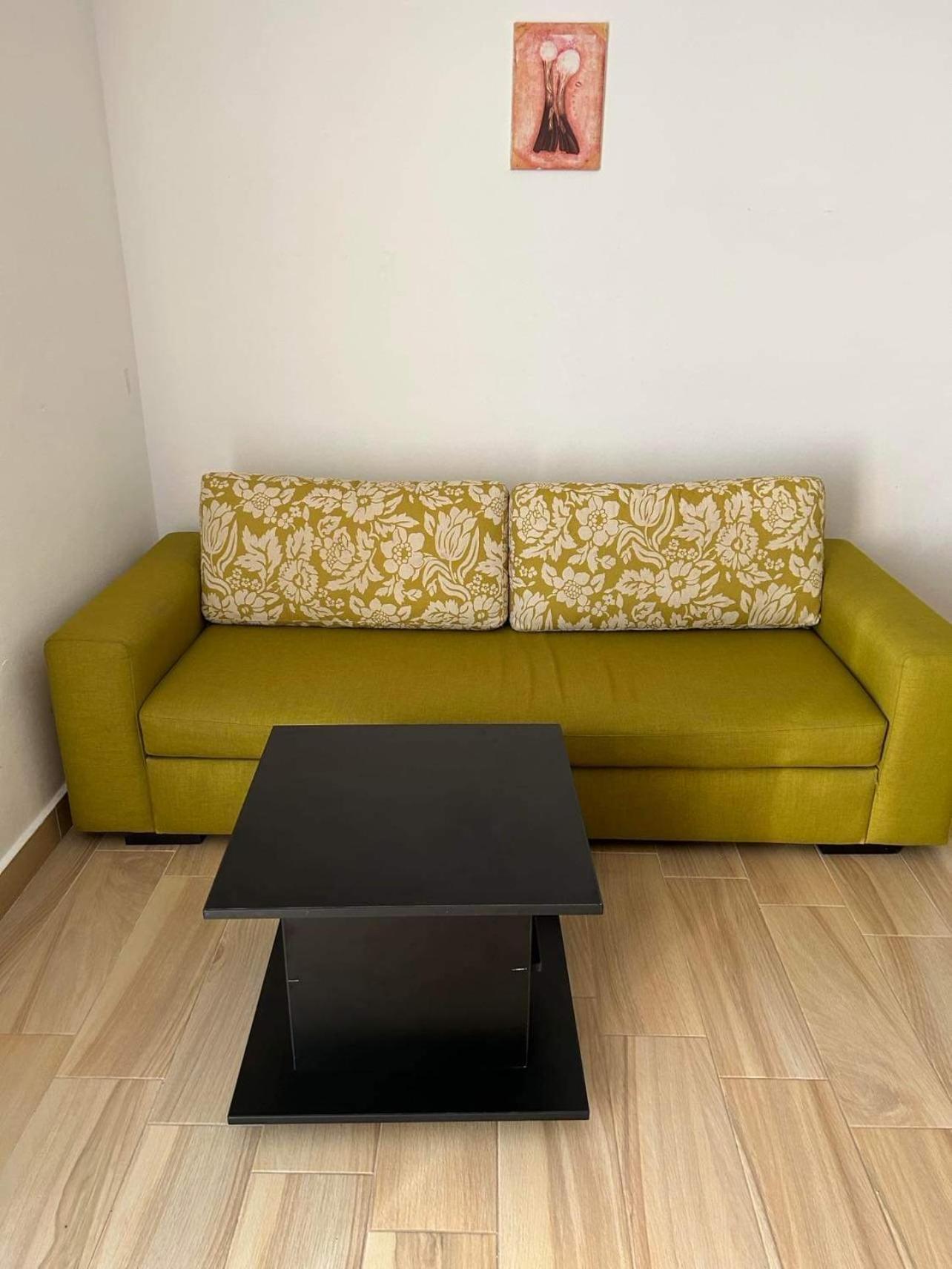 Kk Fafa Apartments Golem  Luaran gambar