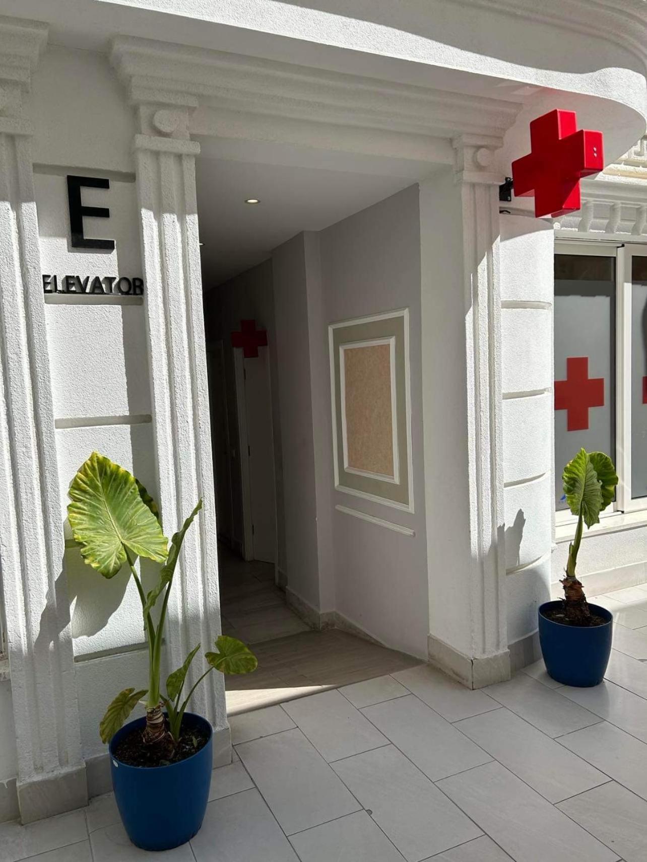 Kk Fafa Apartments Golem  Luaran gambar