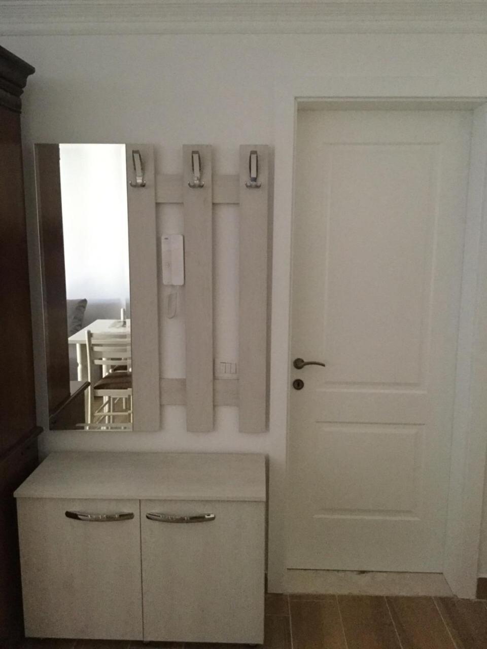 Kk Fafa Apartments Golem  Luaran gambar